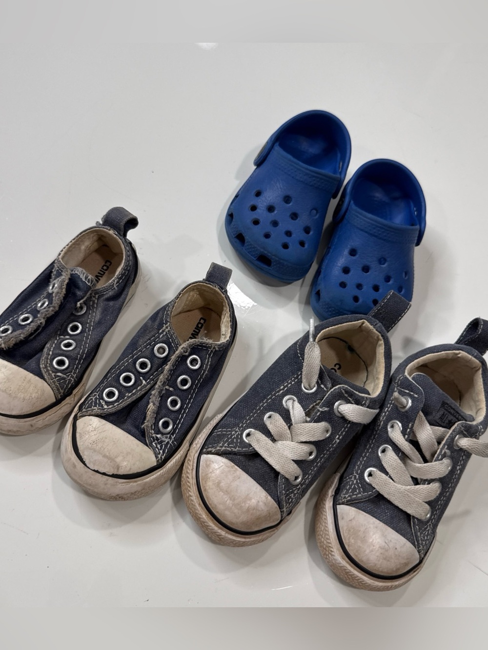 Lot Of Toddler Shoes Converse Crocs: 5 And 7 Pairs Of Shoes